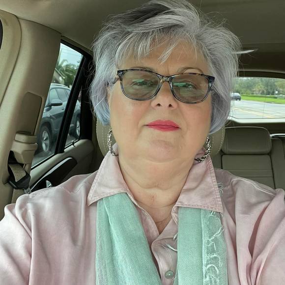 Meet your Posher, Natalya - Picture 1 of 1